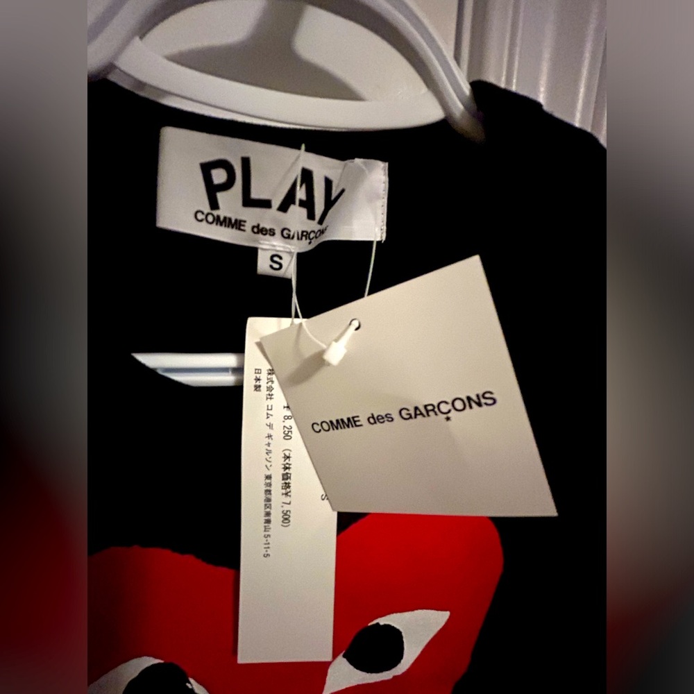 Brand new Play comme des garçons t-shirt